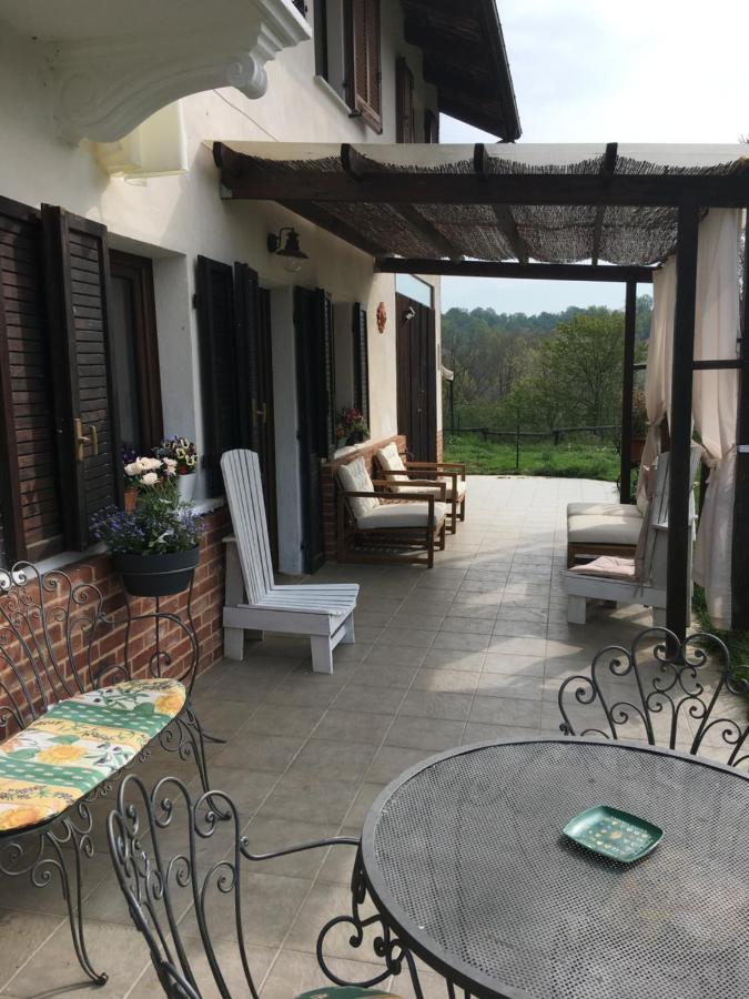 B&B Cascina Dei Levrieri Capriglio Eksteriør bilde